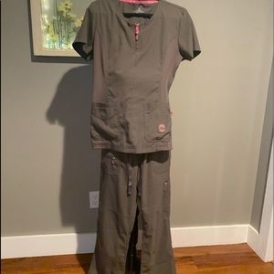 Koi lite, gray scrubs